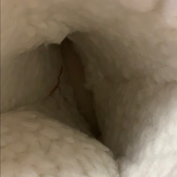 BRAND NEW FURR BOOTS - Picture 3 of 3